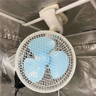 6-tolline klamber võnkuval miniklambri ventilaatoril